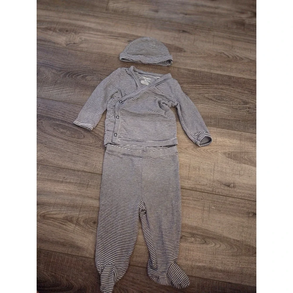 Carter's baby boy modal set 3 mos